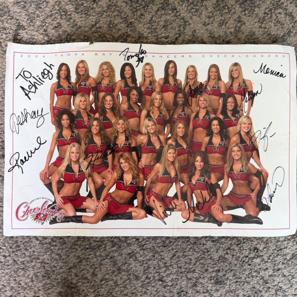 2004 Tampa Bay Buccaneers Cheerleaders Multi Signed Autograph Team Photo Poster